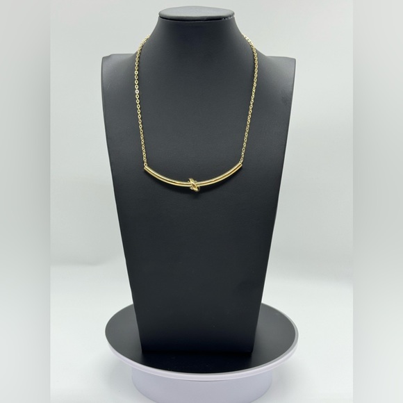 The Limited Gold Knot Slide Necklace - Picture 1 of 8